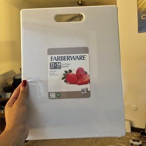 Five 11 x 14 cutting boards UNUSED